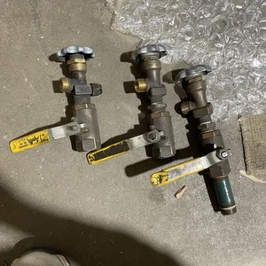 Sherwood Handle Left And Right Ball Valves CGA 025 CGA 024 44 00 44 01 - Picture 1 of 7