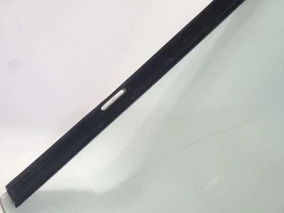 Puerta trasera derecha usada vidrio trasero se adapta: Lincoln 1989 y town car trasero derecho grado A Foto 1 de 4