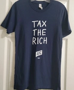 RoyalApparel "Tax The Rich" AOC, dunkelblaues Damen-T-Shirt, Gr. S, hergestellt in den USA - Bild 1 von 4