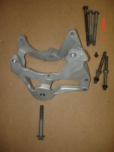 1986 OEM Corvette AC Compressor Mount Bracket 14084340 with bolts - Picture 1 of 10