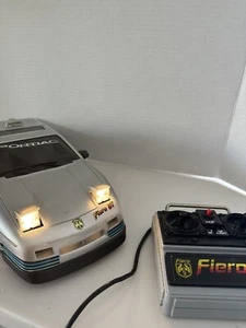 Vintage 1985 Pontiac Fiero Gt kabelgebunden ferngesteuertes Auto neu hell Ind. - Bild 1 von 19