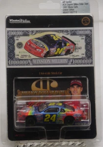 Jeff Gordon 1997 Nascar 1:64 Die Cast Monte Carlo #24 Dupont Million Dollar Date - Picture 1 of 2