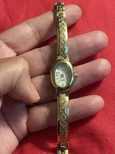 Vintage Elgin Diamond Damen Quarzuhr in gutem Zustand - Bild 1 von 8