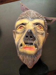 Máscara Vintage Años 90 Universal Monsters Wolfman Rubie's Halloween - Imagen 1 de 2