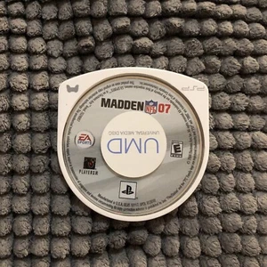 Madden NFL 07 (Sony PSP, 2006) Used UMD Game - Picture 1 of 2