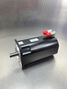 Parker ACM2n0960-4/3-6 AC Servo Motor, 9.6 Nm x 4000RPM.                    1-E9 - Picture 1 of 5