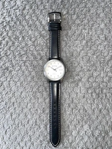 60% discount Bremont Solo Wht Dial w/ brand new Blk Leather Strap, Pouch & tool - Picture 1 of 6