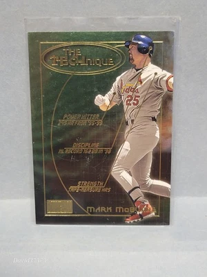 2000 SkyBox Technique #T4 Mark McGwire - Imagem 1 de 2