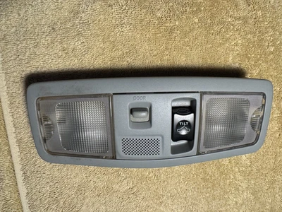 2008 Mitsubishi Outlander OEM interior dome light, sunroof switch and mic grey - Image 1 of 4