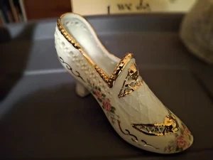 Limoges: 6" Long Porcelain - HEELED SHOE - Picture 1 of 3
