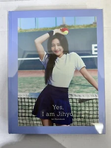 DOS VECES Jihyo Yes I am Jihyo 1er libro de fotos postal azul cobalto - Imagen 1 de 4