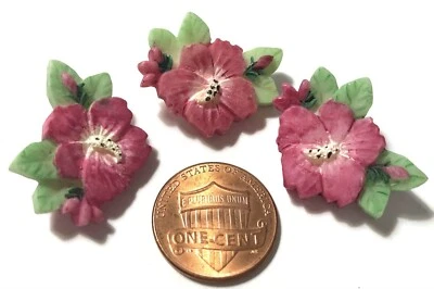 3 JHB Red Pink Green Resin Shank Buttons Hibiscus Flower Handpaint 25mm 1" 11272 - Image 1 of 2
