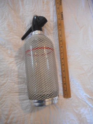 Botella Seltzer Sifón Soda Vintage, Malla de Alambre, Vidrio, Desgaste Ligero Foto 1 de 4