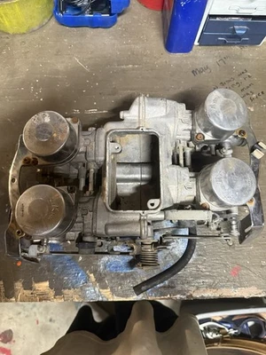 Carburador Honda Goldwing GL1100 1981 para piezas (tal cual) Foto 1 de 4