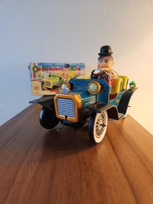 T.N. años 50 HECHO EN JAPÓN NOMURA JUGUETE DE HOJALATA COCHE MISTERIOSO J1901 BATERÍA FUNCIONANDO  Foto 1 de 4