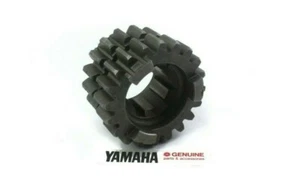 New Yamaha TZ500 JPX Krauser ADM Swissauto 3rd & 4th pinion gear 4A0-17131-10 - Picture 1 of 2