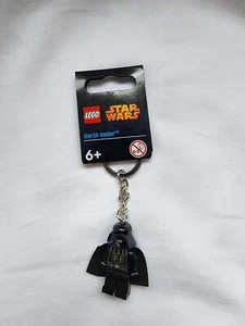 LEGO Star Wars - Darth Vader Keychain - 850996 - Picture 1 of 3