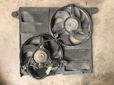 1998 1999 2000 2001 2002 2003 JAGUAR XJR XJ8 VANDEN PLAS COOLING FAN - Image 1 of 2