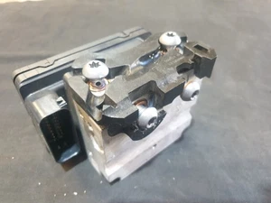 2021 BMW R18 First EDITION K34 ABS UNIT MODULE PUMP - Bild 1 von 5