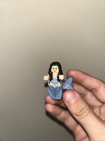 NEW LEGO MERMAID SYRENA Minifigure from Pirates of the Caribbean set 4194