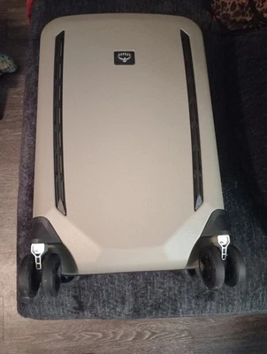 NWT Osprey Transport er 4 Wheel Hard side Carryon 40 L/22 - Image 1 of 4