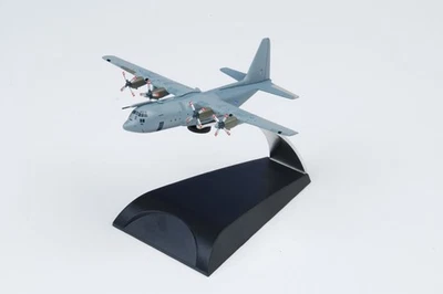 Dragon Models 1/400 Hercules C.Mk 1 Airplane XV301 RAF No.47 Sqn - Image 1 of 2