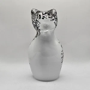 Signed Wedgwood Glass Cat Paperweight, Handmade White/brown Perfect Condition - Picture 1 of 9
