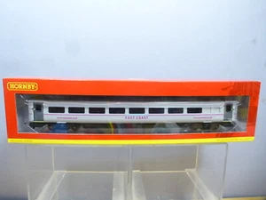 HORNBY No.R 4665 BR Mk4 Costa Este Primera Clase "11424" Autobús Sin usar, en caja - Imagen 1 de 7