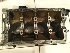 Suzuki 60HP 70HP CYLINDER BLOCK 11300-99E05-019 1998-2009 - Picture 1 of 1