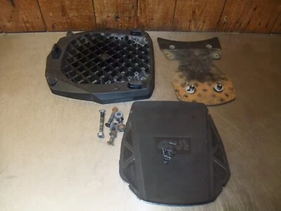 Placa de montaje Suzuki V Strom DL650 AL6 2016 GIVI caja superior GWO #239 Foto 1 de 4