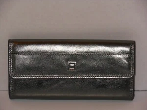 LODIS SILVER CLASSIC LEATHER WALLET FLAP OVER SNAP CLOSURE - Picture 1 of 4