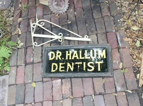 Antique Dentist Trade Sign with Wrought Iron Bracket Holder 1800s Cover