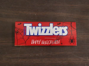 Donald und Melanie Trump Weißes Haus Halloween 2020 Twizzlers Präsidentensiegel - Bild 1 von 2