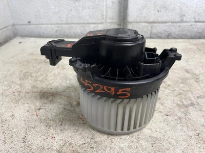 2020 ACURA RDX OEM Blower Motor  - Image 1 of 4