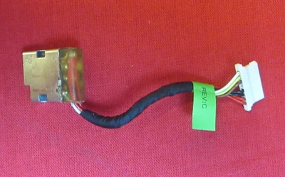 CABLE HP PAVILION 15-AU030WM DC-IN 799735-T51 Foto 1 de 2