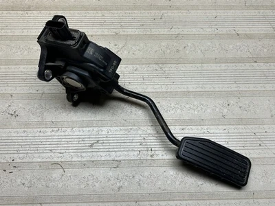 2009-2013 Honda Fit Sport transmissão manual acelerador a gás conjunto de pedais fabricante de equipamento original - Imagem 1 de 4