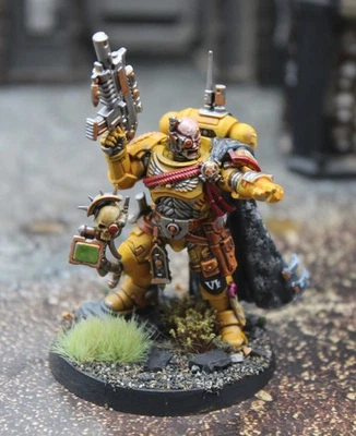 Marines Espaciales Puños Imperiales Capitán con Armadura Fobos - Artista Pintado #4148 Foto 1 de 4