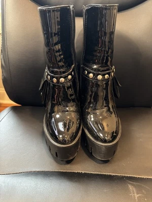 Botas de Combate Azalea Wang Plataforma Tachonadas EE. UU. Talla 7 Foto 1 de 4