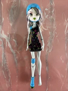 Casco Mattel Monster High Skultimate Roller Maze Frankie Stein 2012 - Imagen 1 de 11