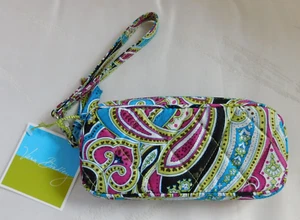 VERA BRADLEY Wristlet - Silk Paisley Matches the Zoe Purse - New with Tag - Picture 1 of 5