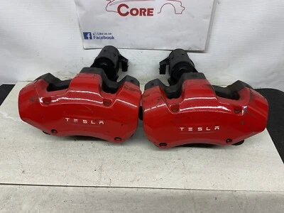 TESLA MODEL Y Performance Rear Brake Left Right Caliper Pair - Image 1 of 4