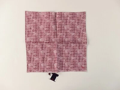 ISAIA Napoli pink & white houndstooth plaid motif linen pocket square authentic - Image 1 of 4
