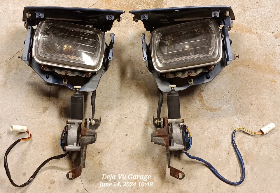Montajes de faros para Mazda Rx7 FC S4 S5 1986-1991 Foto 1 de 4