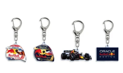 Red Bull Racing F1 Keychain Set ORACLE HONDA RB19 Verstappen Helmet Japan 2024 - Image 1 of 4