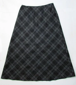 Eddie Bauer Wool Blend A-Line Midi Skirt Grey Black Plaid Women's Career size 14 - Picture 1 of 3