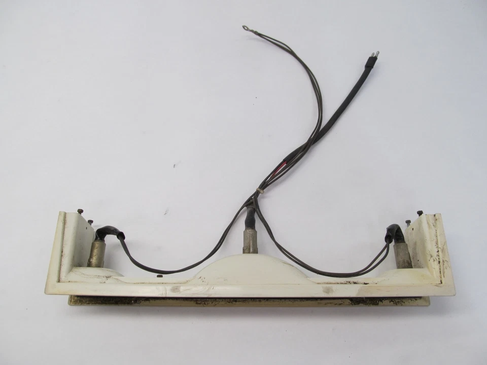 Lámpara de luz trasera Arctic Cat Panther 5000 1976 Foto 1 de 4