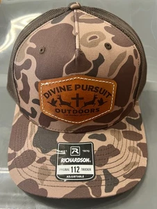 Divine Pursuit Outdoor Trucker Mütze Richardson 112 Cap Vintage Style - Bild 1 von 3