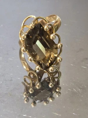 Anillo de cóctel de diseñador de cuarzo ahumado de 14k vintage de oro amarillo macizo, 5 g, talla 6-3/4 Foto 1 de 4