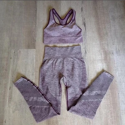 Victoria's Secret Pink Women's Seamless  Workout Yoga 2pcs Set size small - Image 1 of 4