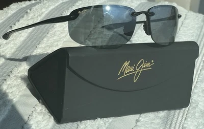 Maui Jim Ho'okipa MJ 407 02 Black Frame + Neutral Grey Polarized Sunglasses - Image 1 of 4